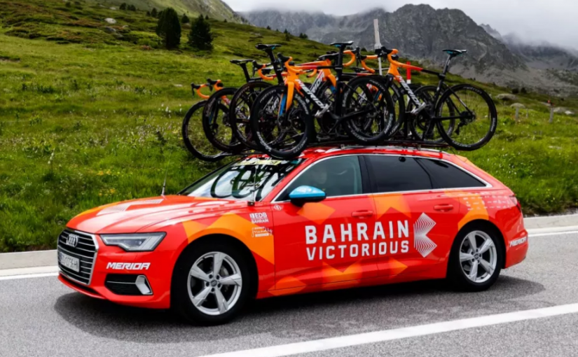 Il Bahrain cerca le case dei corridori vincitori e del personale prima del Tour de France